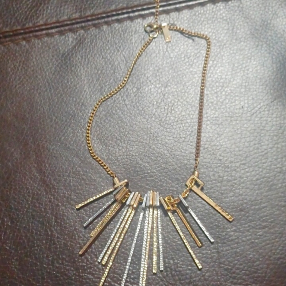Neclace